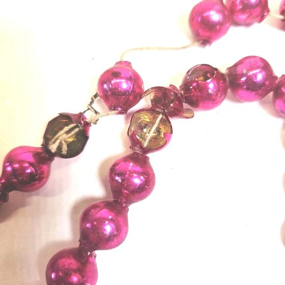 Vintage 15mm Christmas Tree Garland Larger Bead Mercury Glass Strand Pink 100" - Picture 3 of 10